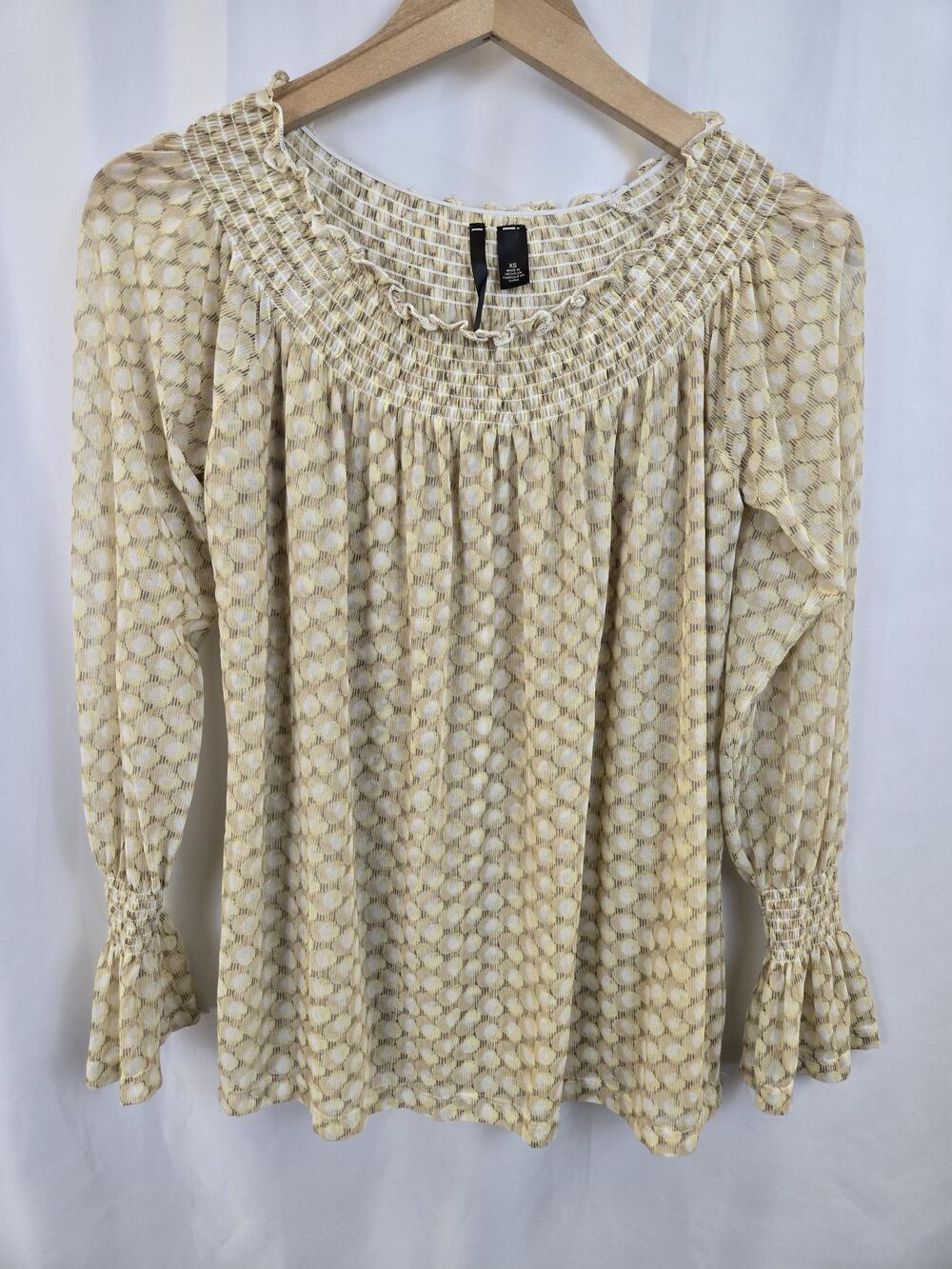 Skye's The Limit Blouse Womens XS Beige Smocked Bell Sleeve Tunic Top Polka Dot